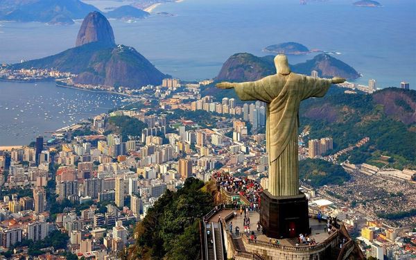 Сонячна Бразилія: ідея для спекотної відпустки. Бразилія – країна контрастів, яка може задовольнити найвибагливішого туриста.