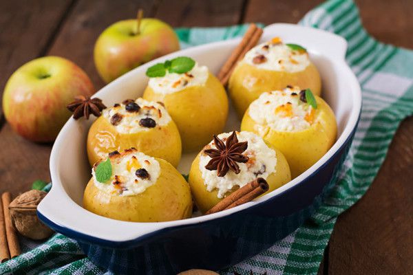 Вкусные рецепты яблочных пирогов: 5 лучших и простых вариантов | malino-v.ru