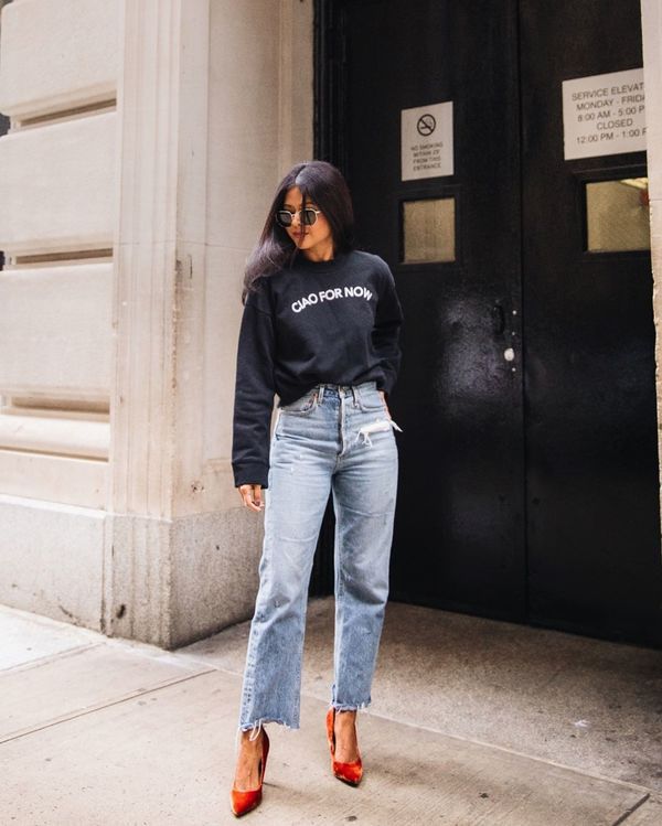 Модні джинси 2019: найтрендовіші моделі нового сезону. Джинси з кожним сезоном зазнають все нові і нові зміни.
