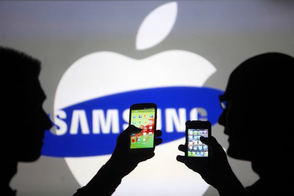 Samsung і Apple оголосили про співпрацю. Тепер смарт-телевізори Samsung підтримуватимуть Apple iTunes і Apple AirPlay.