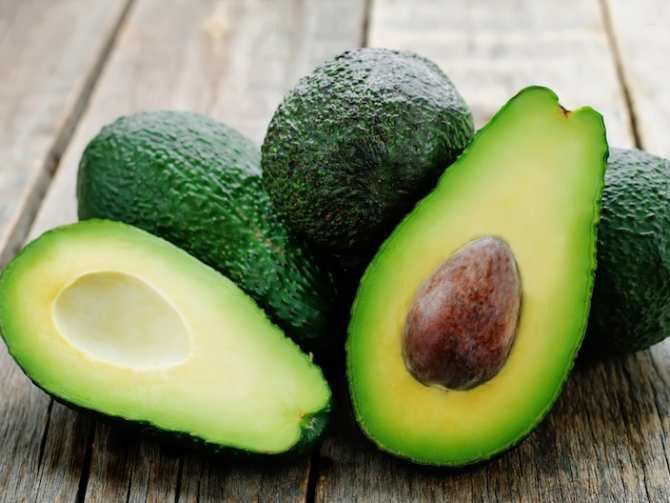 справжній суперфуд: як вибрати, зберігати і вживати авокадо