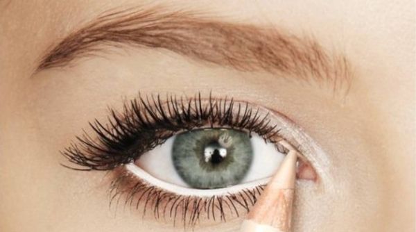 Маскуємо втомлені очі, як це робить Меган Маркл. Як приховати ефект втомлених очей за допомогою макіяжу?