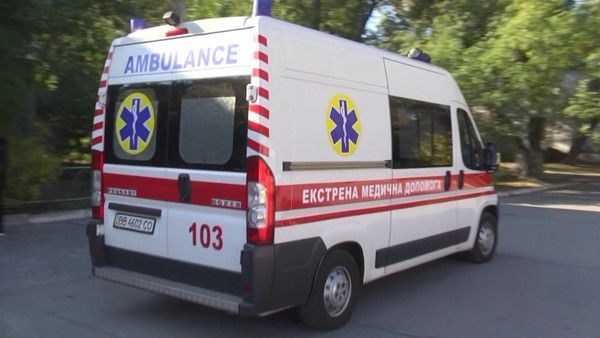 Нові правила роботи швидкої допомоги в Україні . В Україні буде дві швидкі: екстрена й невідкладна.