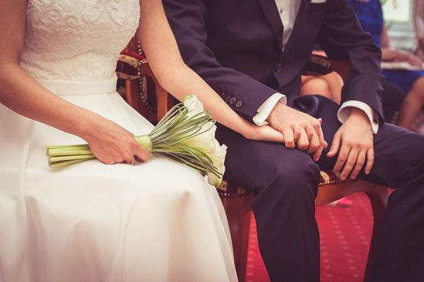 Весільний гороскоп 2019: найкращий час для весілля по знаках Зодіаку. Чи підходить Рік Свині для укладення шлюбу і коли в 2019 році найкращий час для весілля - залежить від вашого знаку Зодіаку.