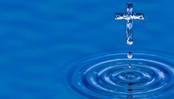 19 січня – Хрещення Господнє. День великої сили води: традиції, обряди та прикмети. 