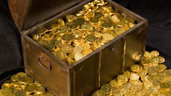 У підвалі будинку в Ташкенті знайшли скарб на мільйон доларів, захований 80 років тому. Вартість скарбу, за попередніми підрахунками, перевищує один мільйон доларів.