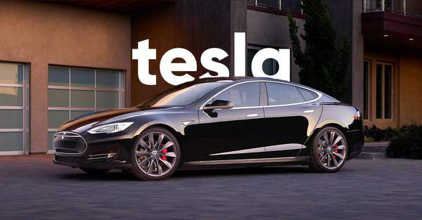 Tesla буде відлякувати автовикрадачів з допомогою Баха. Спеціальний режим автомобіля, який буде включати на повну гучність "Токкату й фугу ре мінор".
