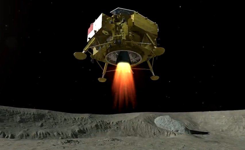 Зафіксовано рекордно низьку температуру на Місяці. Китайський космічний апарат «Чан'е-4» зафіксував падіння нічної температури на природному супутнику Землі до мінус 190 градусів Цельсія.
