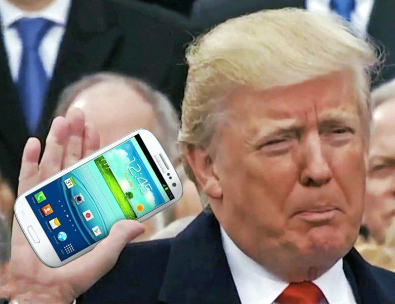 Якими смартфонами користуються президенти різних країн. Світові лідери користуються звичайними смартфонами, але з надійним захистом від злому.