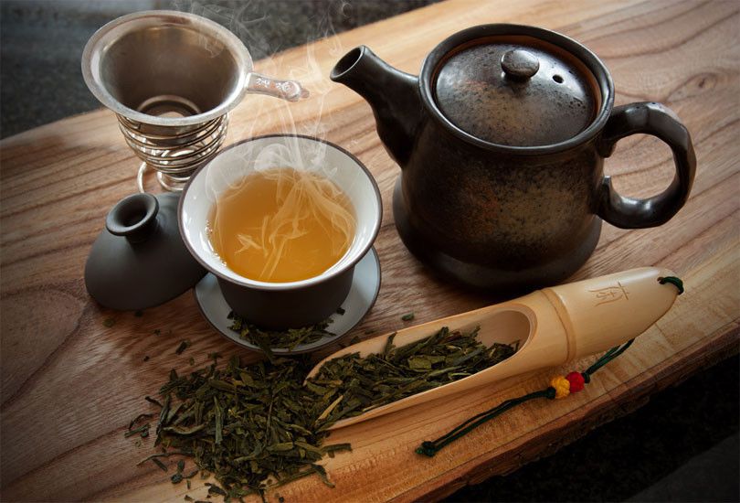 Цікава інформація: як у всьому світі заварюють зелений чай. Приготування зеленого чаю – це досить серйозний захід, в якому немає місця дрібницям.