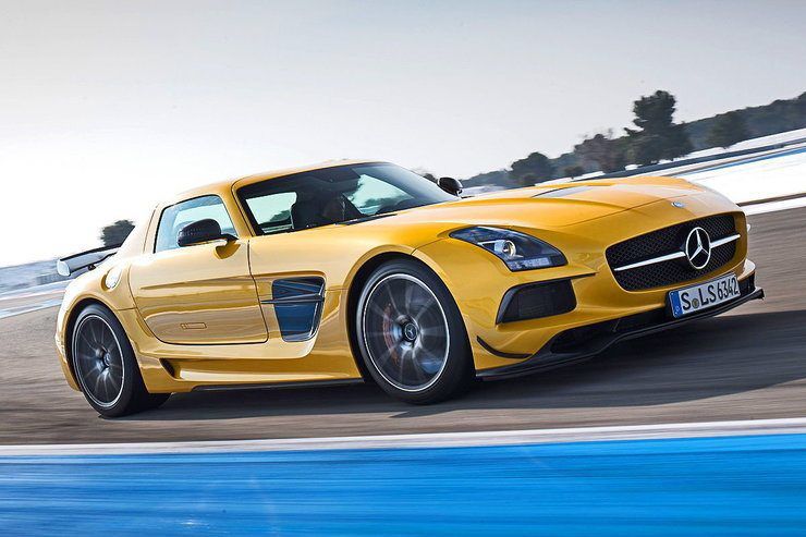 Ось список найшвидших серійних автомобілів. Ласкаво просимо в нашу галерею суперкарів.