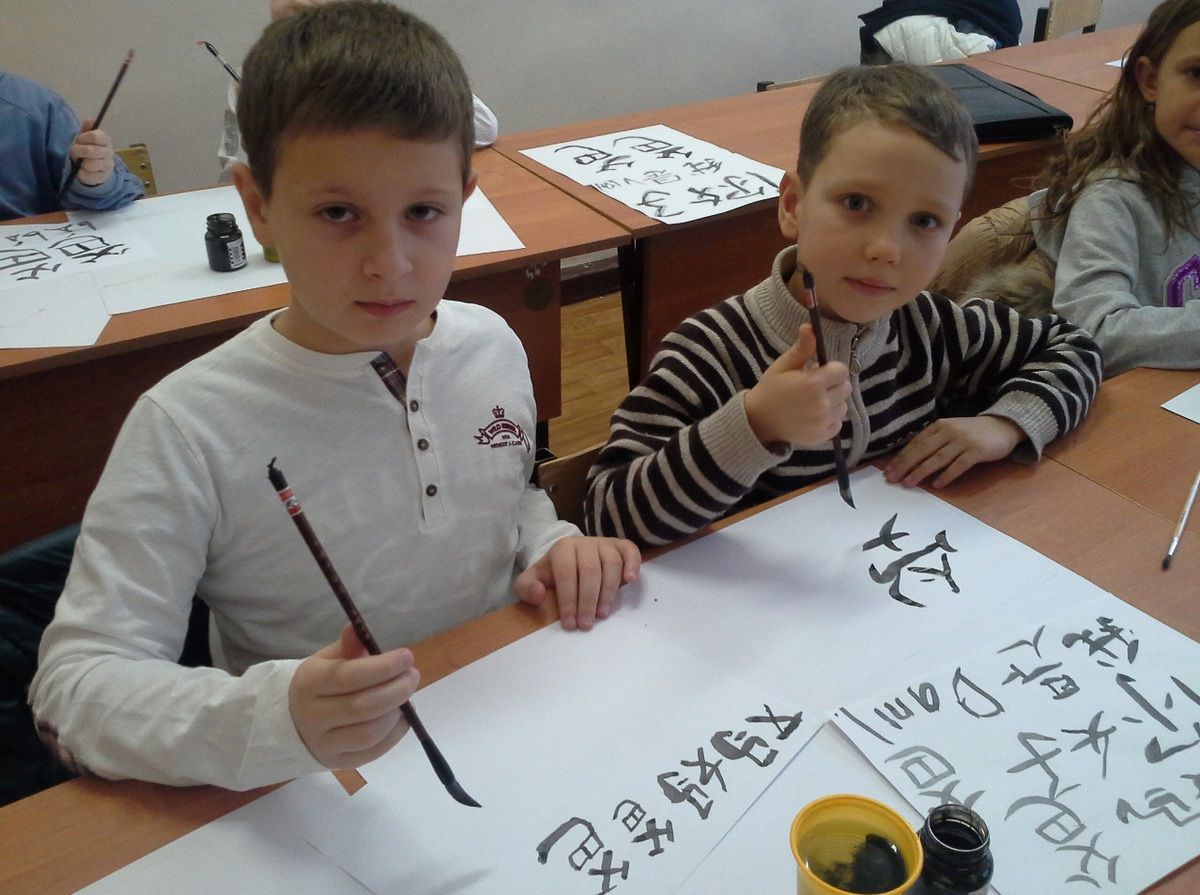 У школах Грузії введуть китайську мову. Ця мова буде в якості другої обов'язкової іноземної мови.