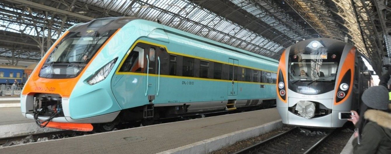 Укрзалізниця запустить сполучення зі Словаччиною. Укрзалізниця планує в червні поточного року запустити потяг Мукачево – Кошице.