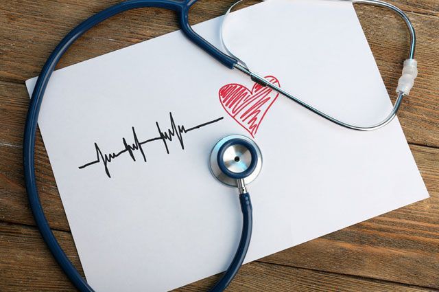 Поради лікаря: як вгамувати швидке серцебиття. Поради кардіологів, які можуть допомогти нейтралізувати напад тахікардії - дуже прості.