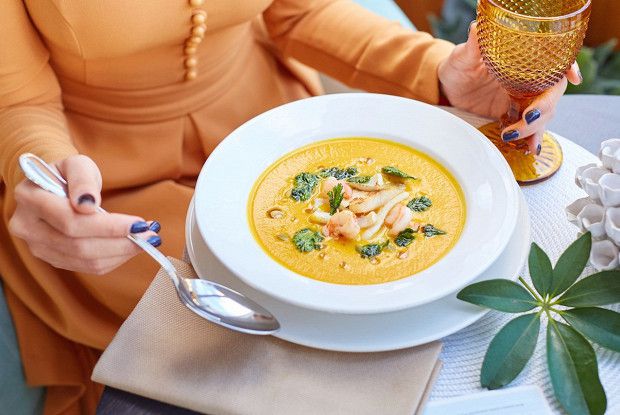 Ніжний крем-суп з креветками: страва для гурманів