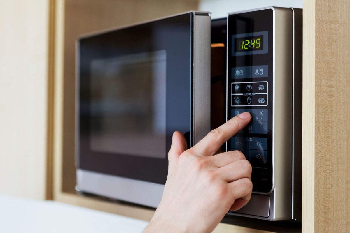 мікрохвильовка: 5 фактів, які можуть змінити вашу думку про цей кухонний прилад