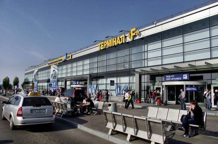 В аеропорту "Бориспіль" навесні цього року відкриють термінал F. Набралося достатньо авіакомпаній, які будуть виконувати рейси і забезпечать прибутковість аеропорту.