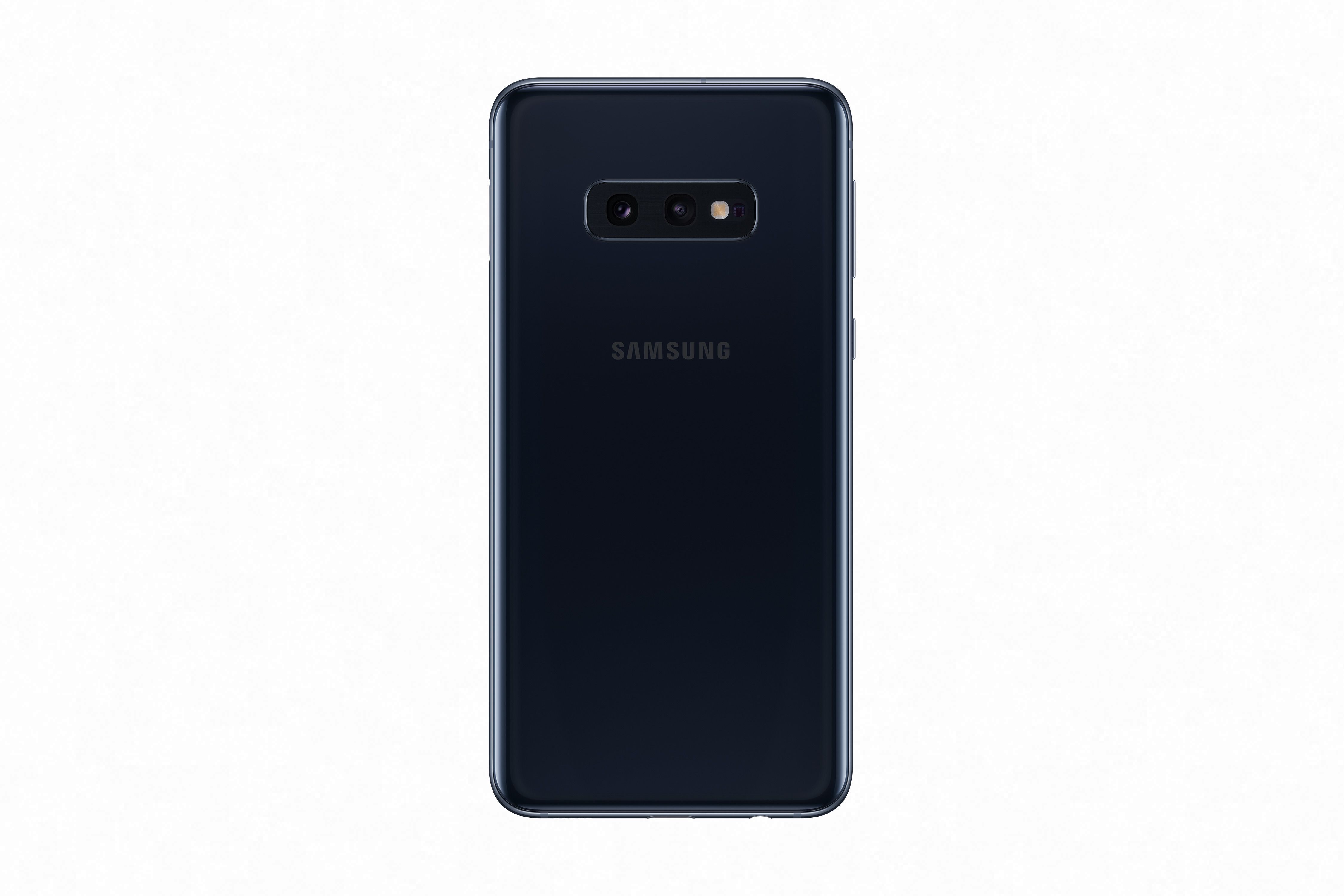 Новинка в світі техніки: в Україні стартували продажі Samsung Galaxy S10. Відомо, що світова компанія презентувала три моделі смартфона - Samsung Galaxy S10, Samsung Galaxy S10+ та Samsung Galaxy S10е.