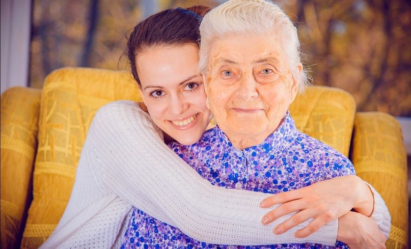 Декілька секретів наших бабусь, як зберегти кохання і повагу на довгі роки. Нам здається, що про стосунки з чоловіками ми знаємо все, але "бабусині" поради, як бути щасливою в шлюбі, також будуть для вас корисними.