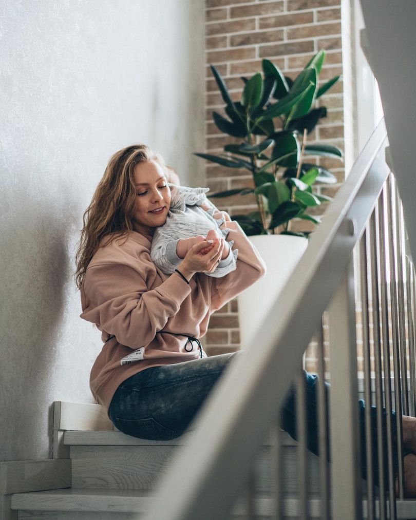 Олена Шоптенко поділилася фото 9-місячного сина. Шанувальники в захваті від зворушливого фото мами і сина.