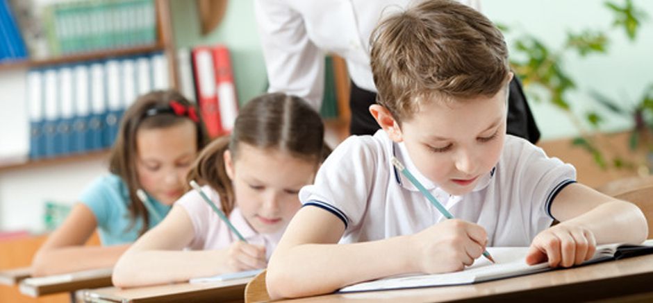 У Кабміні прийняли реформу середньої освіти. Кабінет міністрів України на засіданні 13 березня схвалив законопроект про реформу середньої освіти.