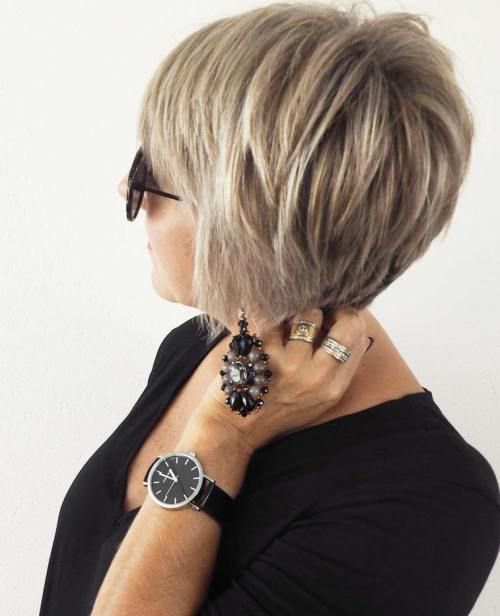 Добірка супер-модних зачісок для жінок старше 45. Ідеально!