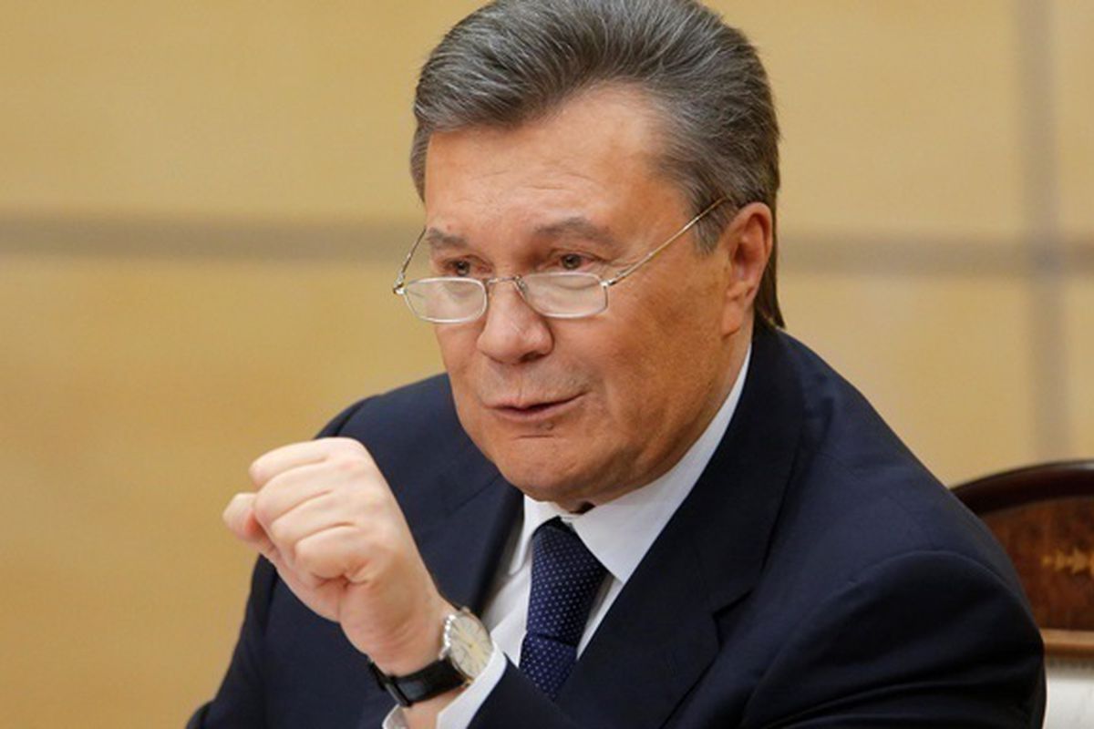 Янукович планує повернутися на батьківщину. Адвокат заявив, що у Януковича немає російського громадянства.