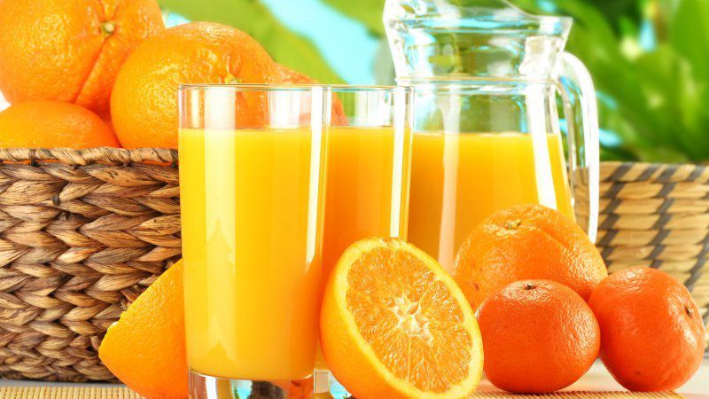 Виявлена нова корисна властивість апельсинового соку. Апельсиновий сік може запобігти інсульту.