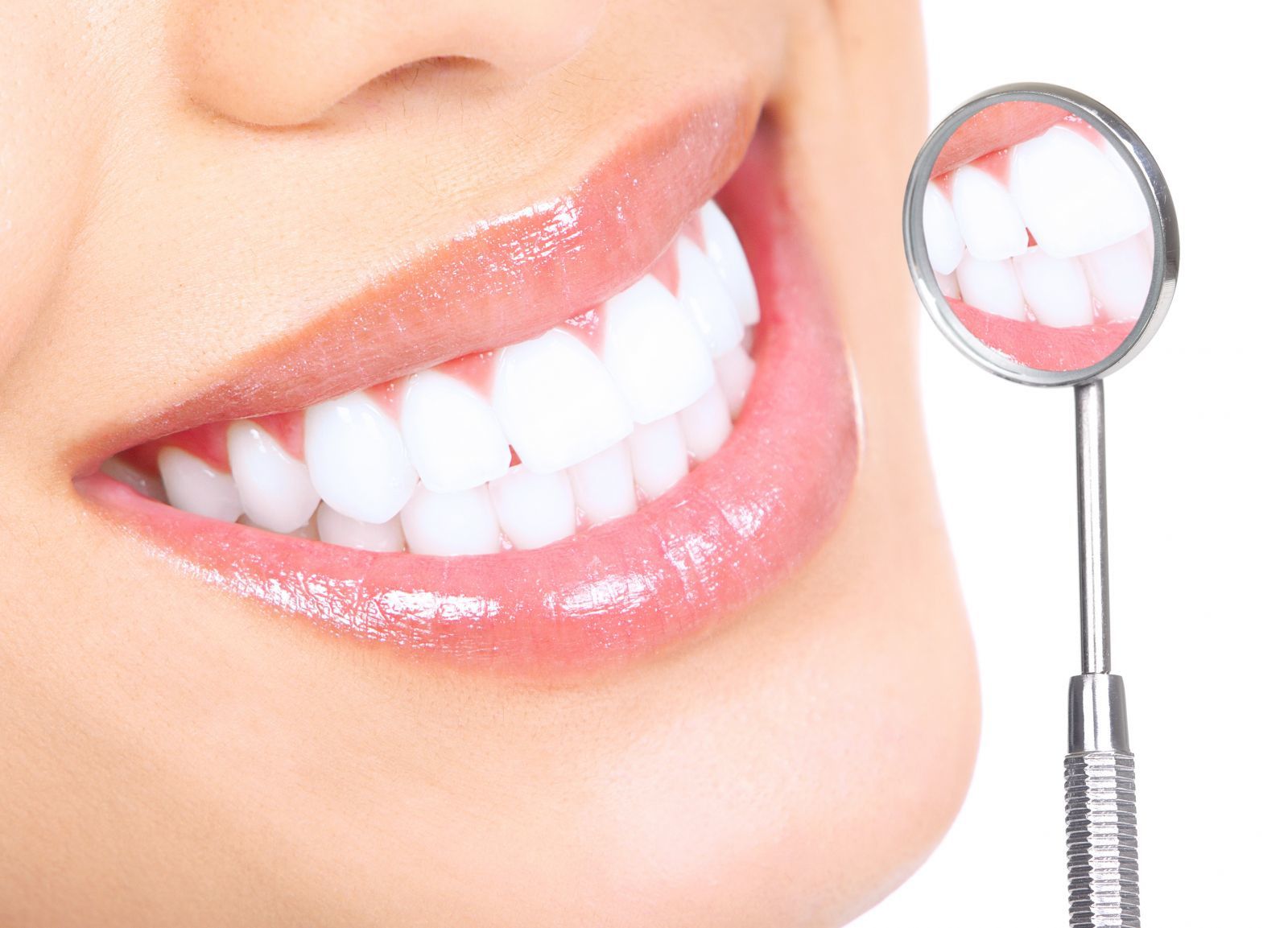Правильний догляд за зубами і яснами: відповіді і поради від стоматологів. Не дарма кажуть, що здоров'я залежить від зубів. Якщо вони не в порядку, страждає шлунок і навіть... серце.