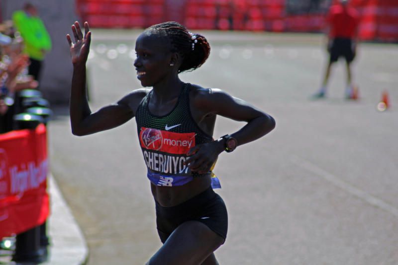 Кенійські бігуни - найшвидші у світі: в чому секрет представників невеликої африканської країни. Давайте розбиратися разом.