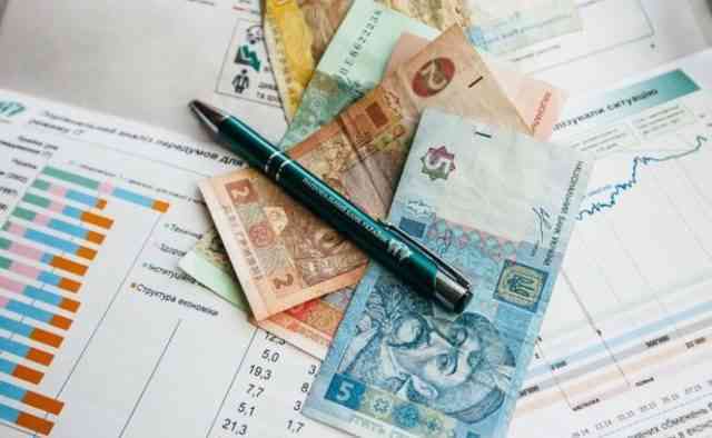 В уряді заявили про скорочення розміру субсидій. Міністр соціальної політики України Андрій Рева зробив важливу заяву щодо субсидій у 2019 році.