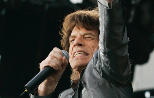 Мік Джаггер серйозно хворий: британська рок-група The Rolling Stones відклала свій концертний тур по США і Канаді. 