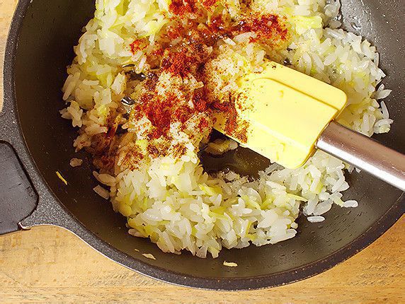 Оякодон - рецепт японського омлету з рисом. Омлет по-японські.