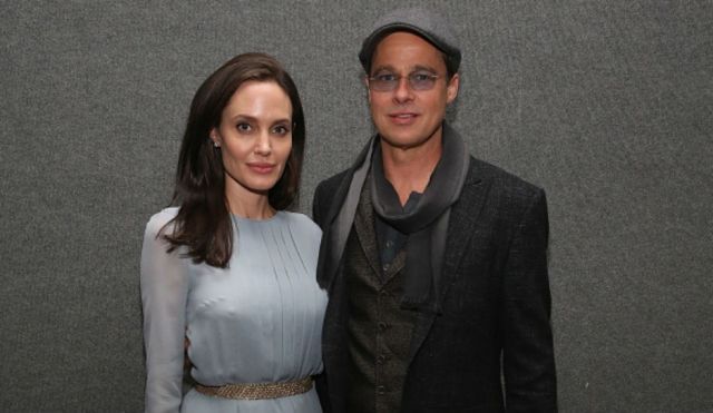 Інсайдери: Анджеліна Джолі хоче дати другий шанс Бреду Пітту. Акторка навмисно затягує шлюборозлучний процес.