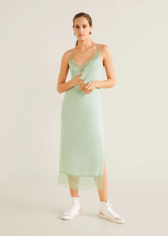 Найкраще плаття для літніх вечорів: цікаві ідеї. Ця сукня обов'язково повинна бути у вашій шафі.