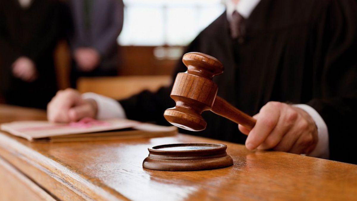 Суд визнав незаконною націоналізацію "ПриватБанку". Відповідачі не змогли довести законність віднесення держструктури до категорії неплатоспроможних.
