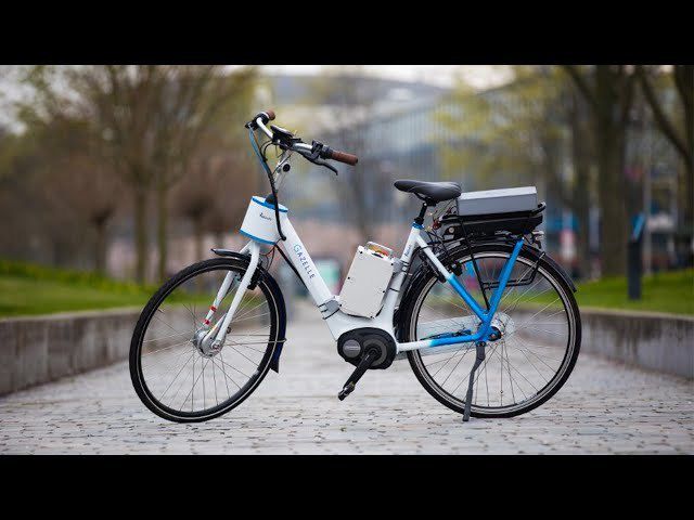 Нідерландські вчені обладнали велосипед системою стабілізації. Система працює на швидкості від чотирьох км/год і стежить за параметрами руху велосипеда.