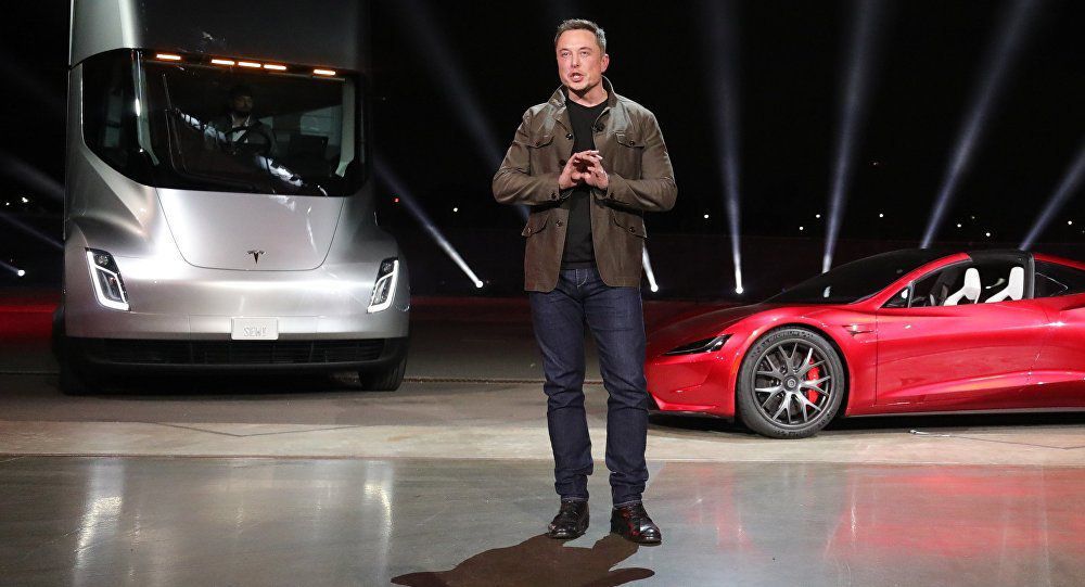 Ілон Маск представив повноцінний автопілот Tesla і сервіс роботаксі. Система автопілоту працює на основі даних про 70 мільярдів кілометрів шляху.