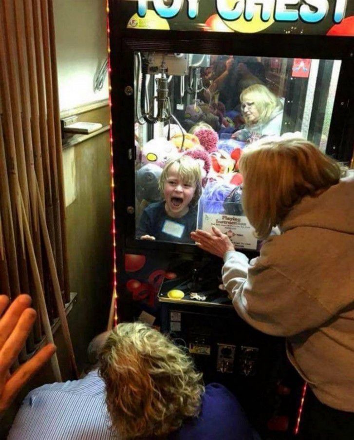 Коли невдачі йдуть по п'ятах, чинити опір марно. Весела добірка.