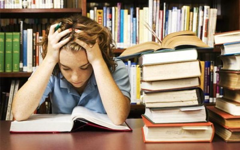 Як підготовка до іспитів впливає на раціон харчування?. З чим крім стресу може зіткнутися студент під час іспитів?