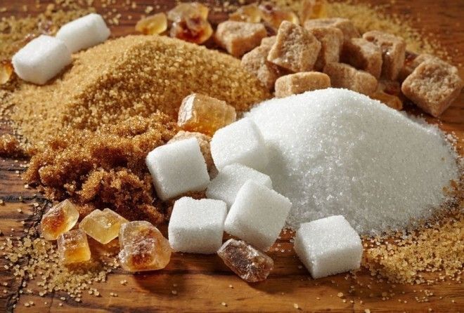 Супрун розповіла, чим шкідливі натуральні замінники цукру і чим їх можна замінити. Вибираючи їжу, насамперед важливо враховувати не тип вуглеводів, а їх кількість.