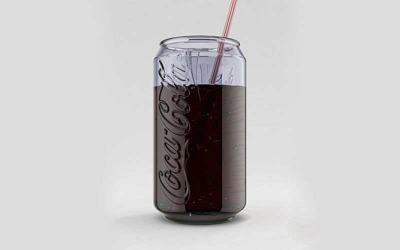 Компанія Coca-Cola представила напої з чотирма новими смаками. Нову газовану воду рекомендують для алкогольних коктейлів.