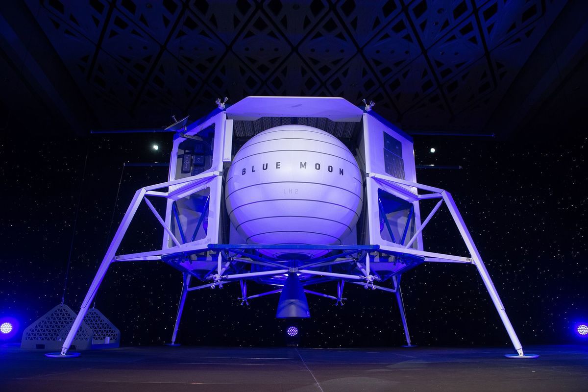 Blue Origin показала місячний посадковий модуль. Вантажний модуль зможе перевозити до 3,6 тонни вантажів.