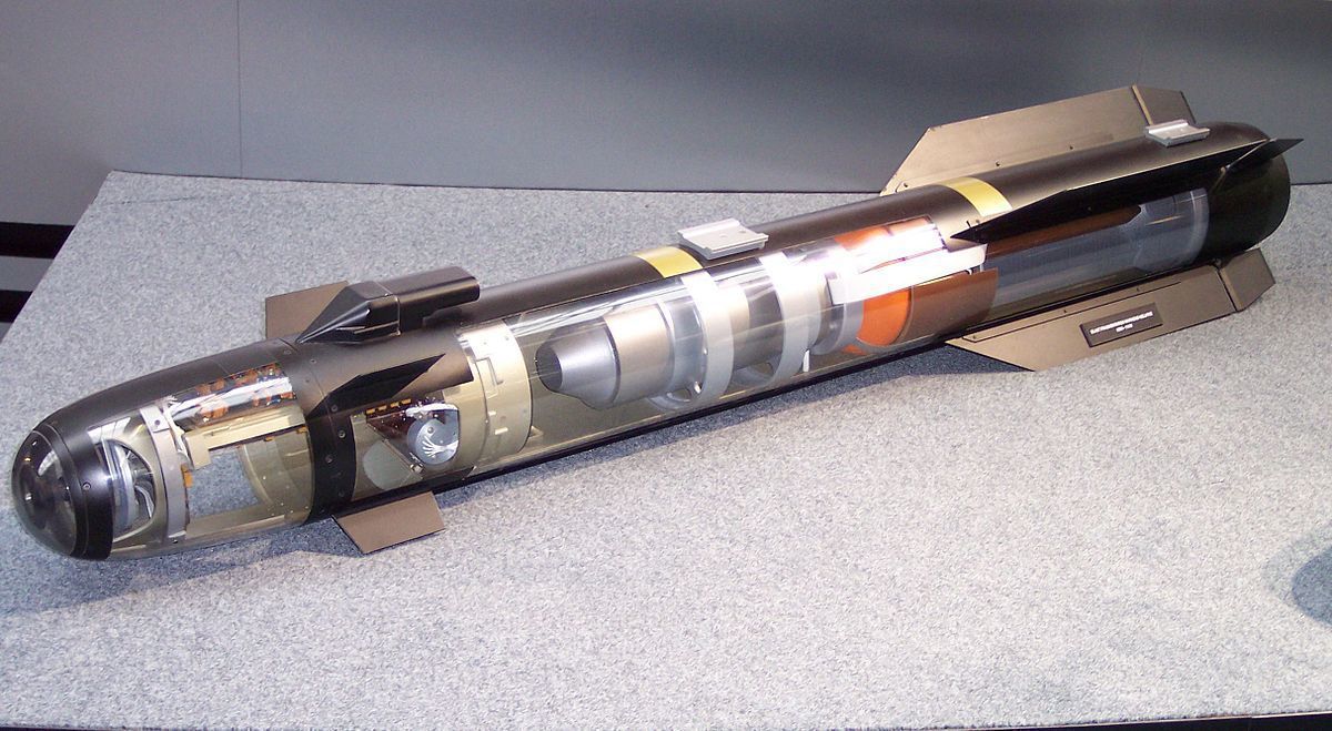 Американці інженери оснастили ракети Hellfire лезами. Існування ракети довгий час трималося в секреті.