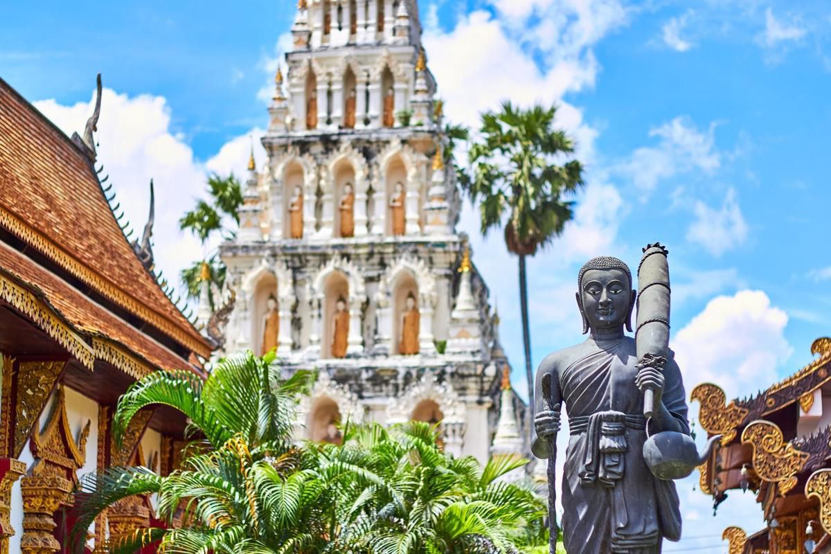Як поводитися в Таїланді: поради туристам. А ви знаєте, чому в Таїланді не можна кидати на підлогу гроші або вивозити з країни фрукт дуріан?
