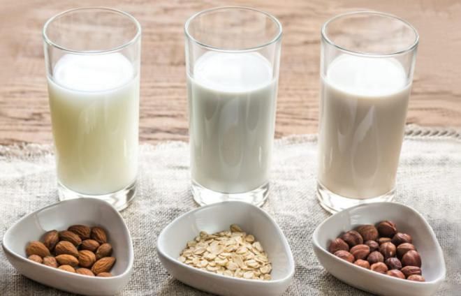 4 вагомих причини відмовитися від вживання молока. Давайте розберемося разом, для чого це потрібно взагалі?