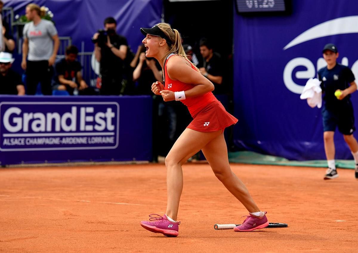 Даяна Ястремська стала переможницею турніру WTA в Страсбурзі. У фінальному поєдинку Ястремській знадобилося 3 години, щоб обіграти 24-у "ракетку" світу.