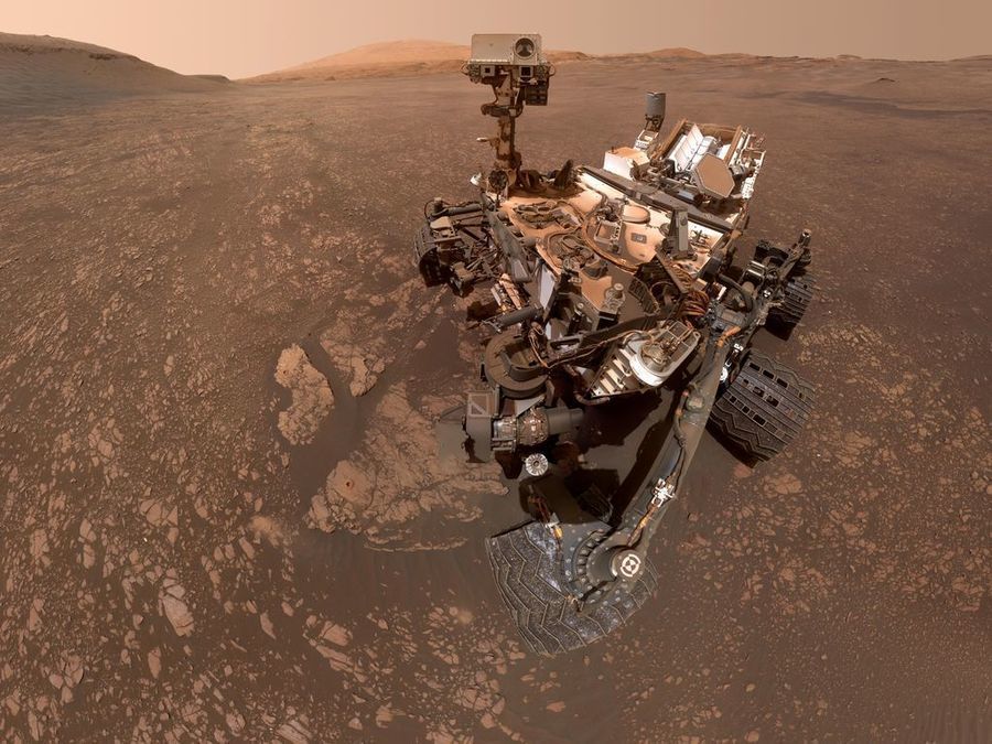 «К'юріосіті» на Марсі знайшов глину біля підніжжя гори Шарпа. Це підтверджує ідею про те, що колись у кратері Гейл була значна кількість води.