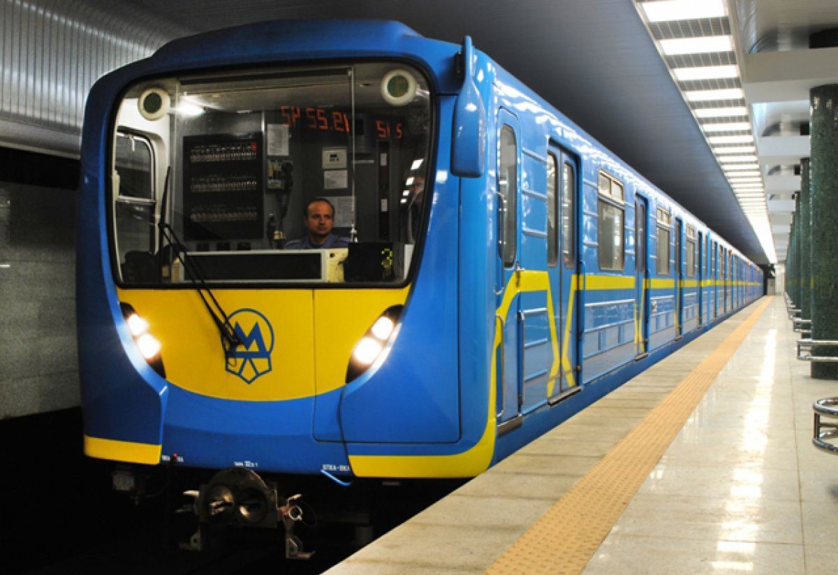 В українському метро почнуть будувати вбиральні для пасажирів. Нові ДБН запрацюють з 1 вересня 2019 року.