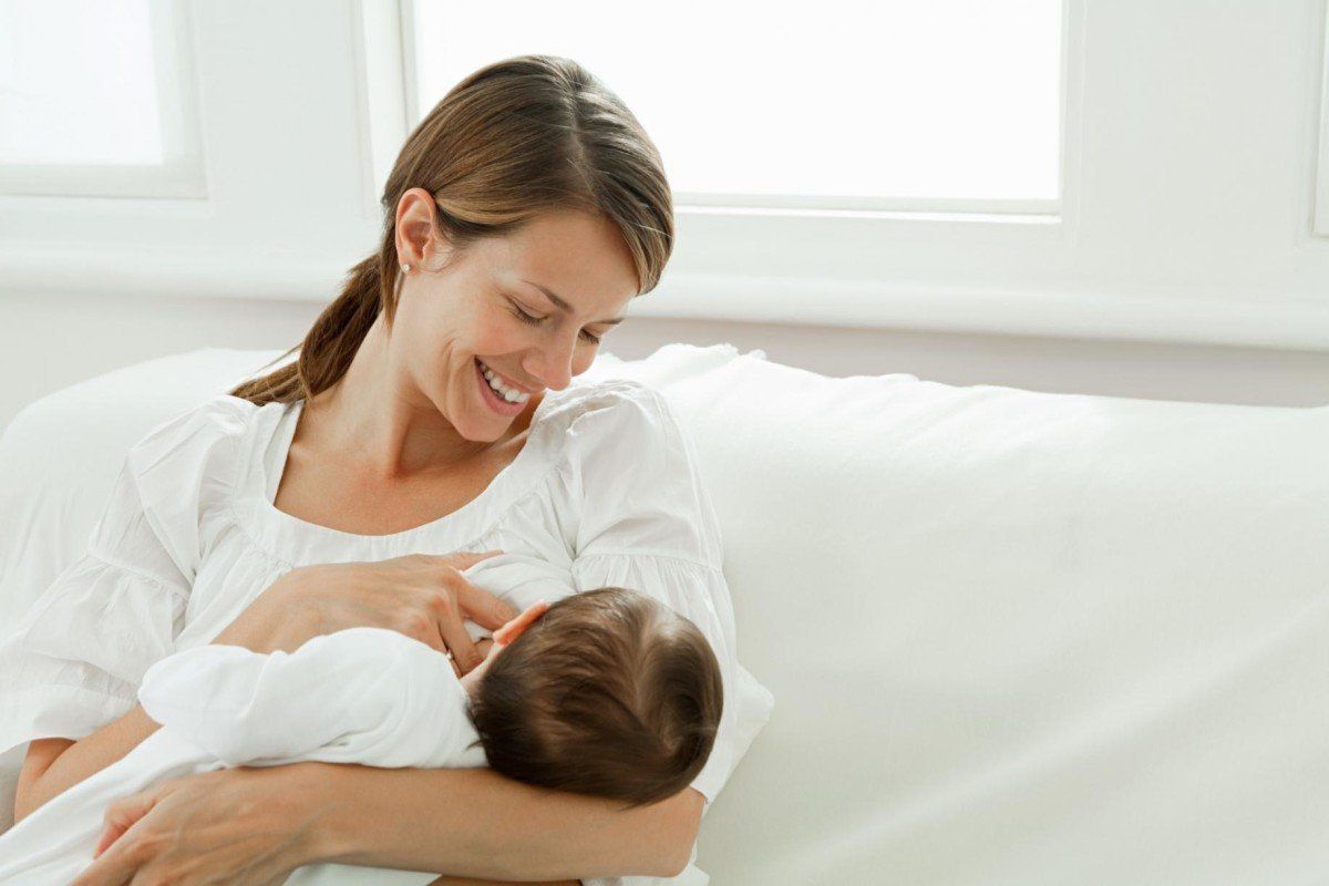 Материнське молоко як щеплення: грудне вигодовування захищає дитину від інфекцій на все життя. Нове дослідження вчених.